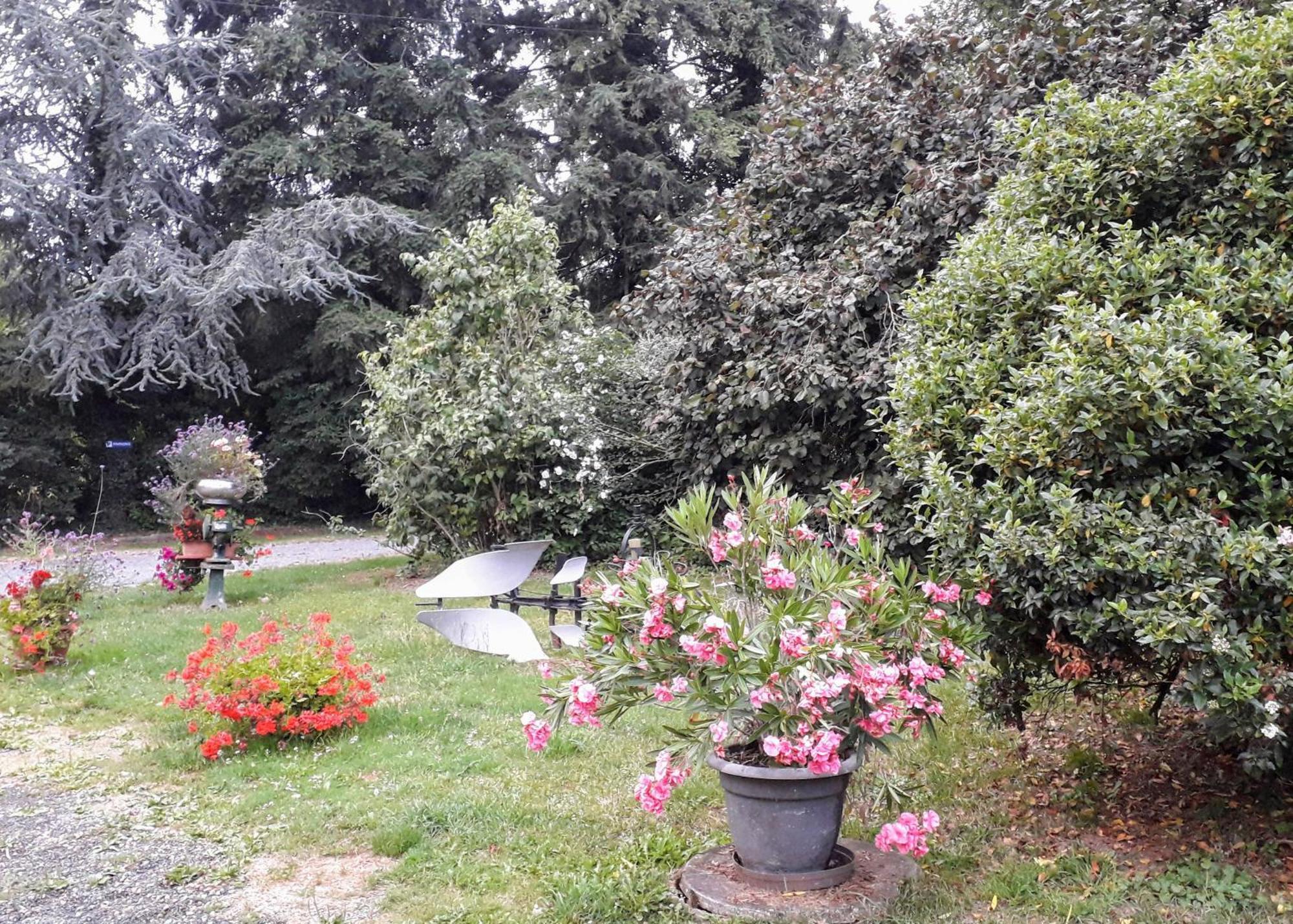 La Ferme Des Tertres Bed & Breakfast La Chapelle-pres-Sees ภายนอก รูปภาพ